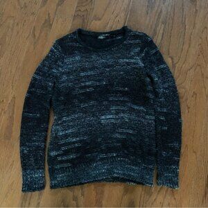 Women’s Daisy Fuentes fuzzy sweater